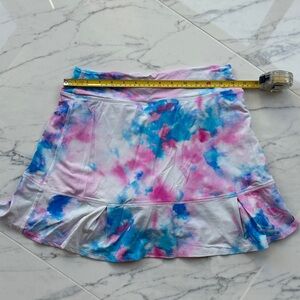 Doña Jo Tie-Dye Skort w/built in shorts Size L